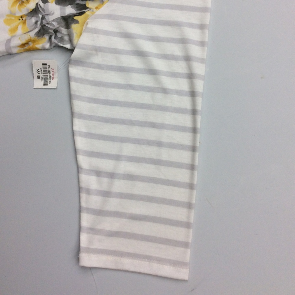 Alfred Dunner Gray/White Striped/Floral Large Top - Picture 8 of 9